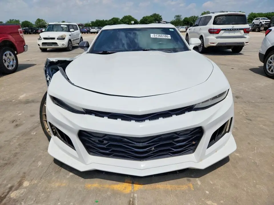 2017 CHEVROLET CAMARO LT  