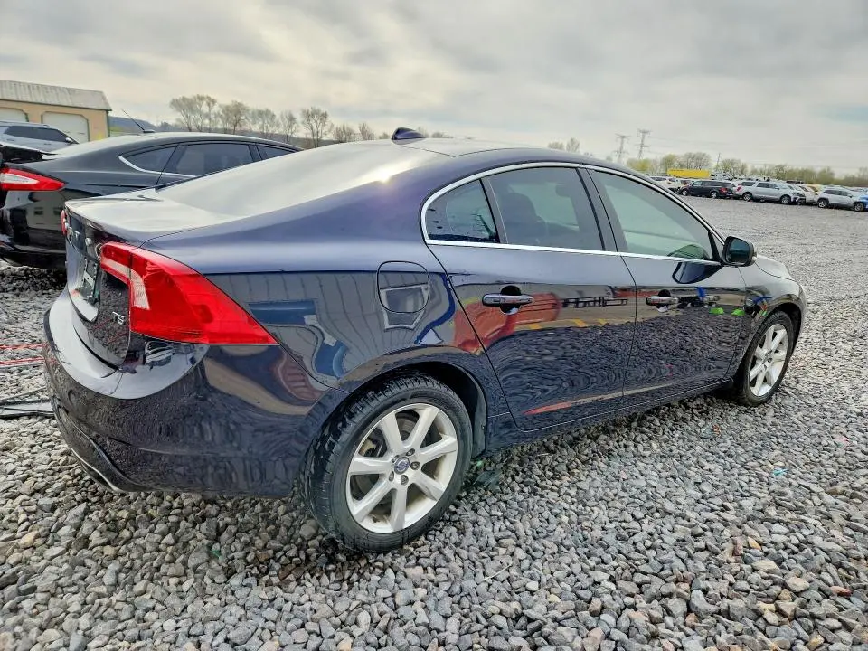 2016 VOLVO S60 PREMIER  