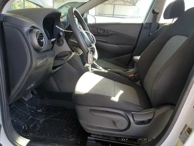 2019 HYUNDAI KONA SE  