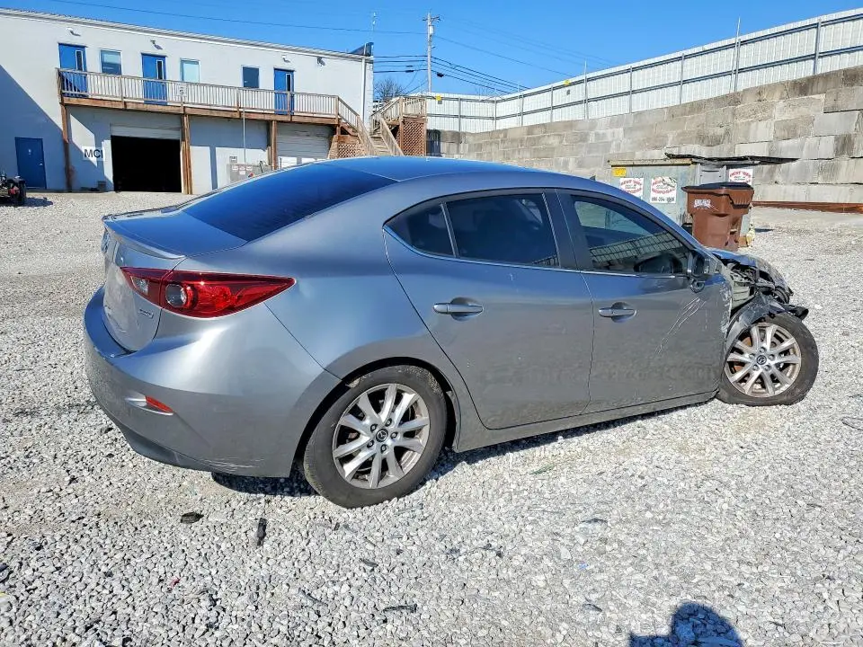 2016 MAZDA 3 TOURING  