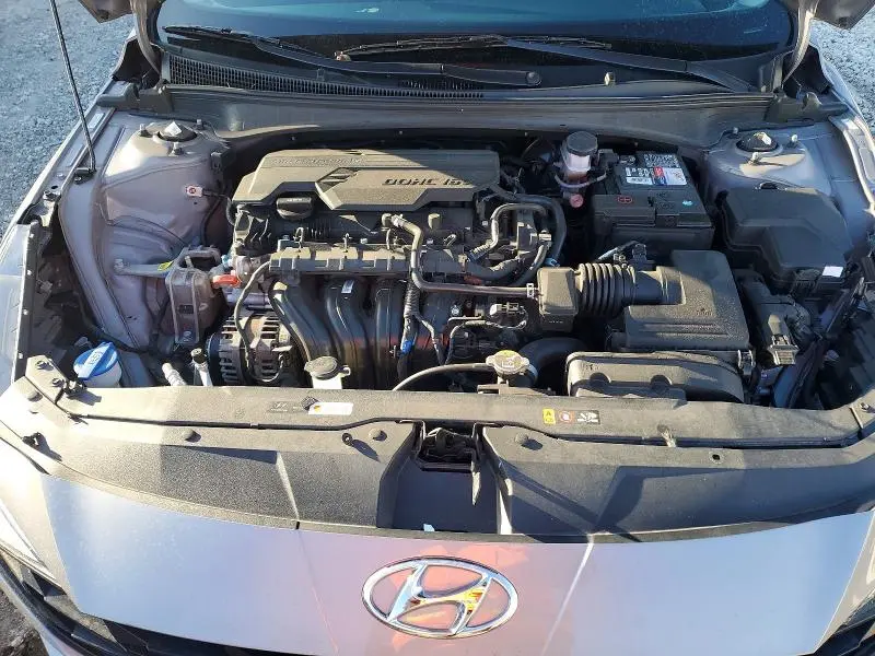 2021 HYUNDAI ELANTRA SEL  