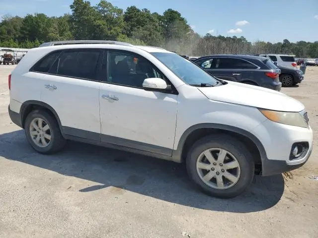 2011 KIA SORENTO BASE  