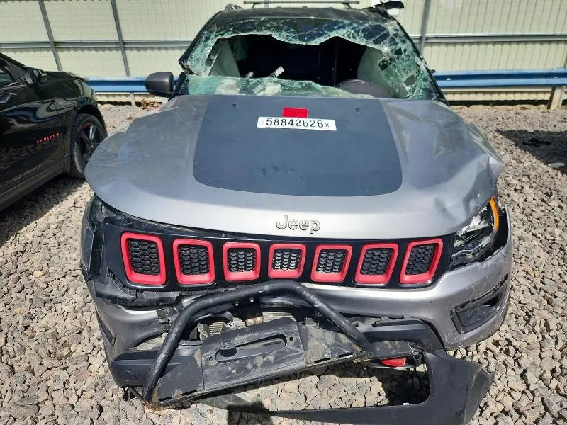 2019 JEEP COMPASS TRAILHAWK  