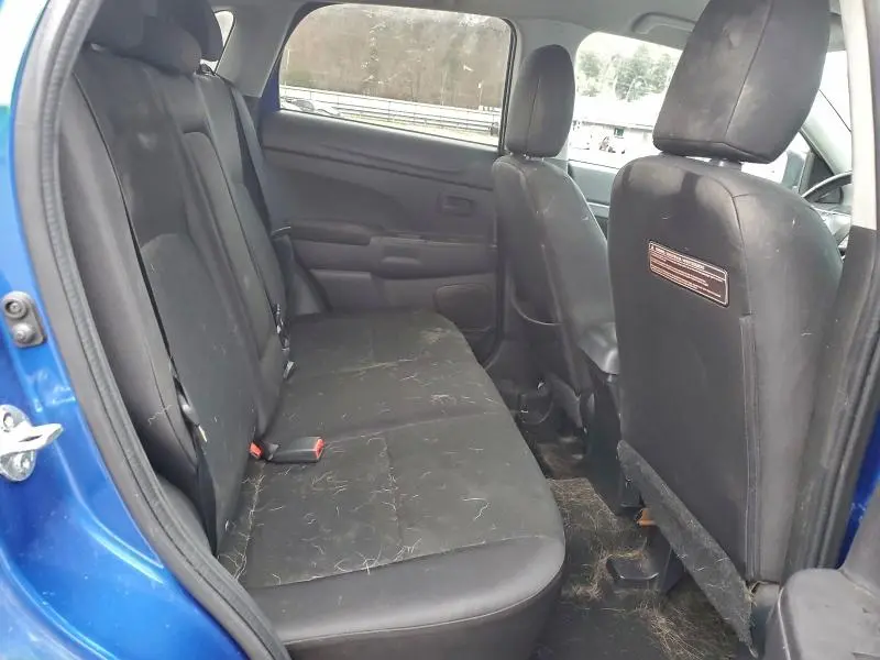 2015 MITSUBISHI OUTLANDER SPORT ES  