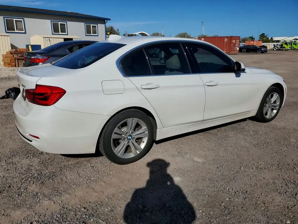 2017 BMW 330 I  