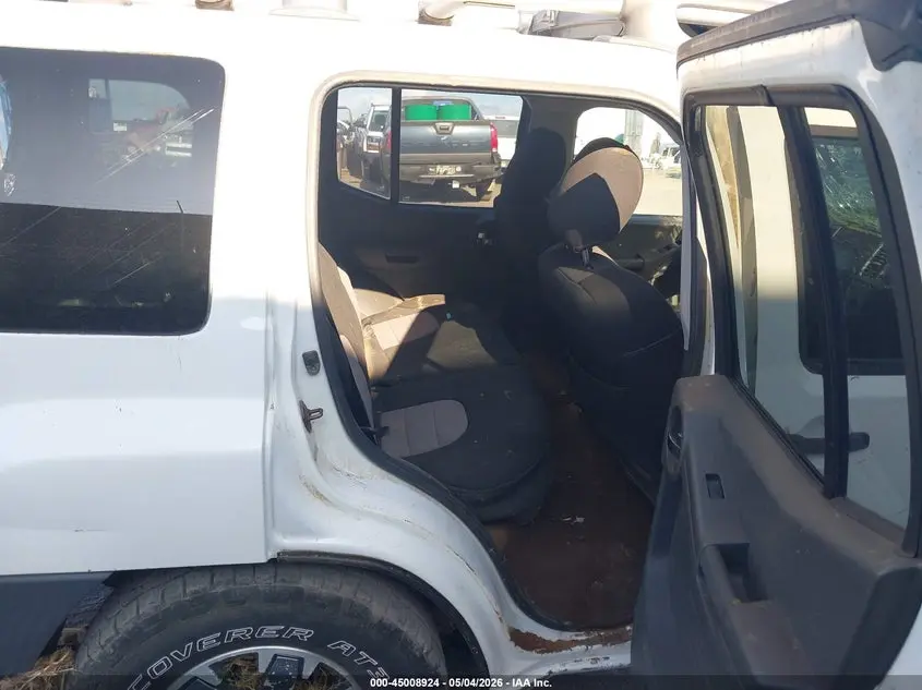 2015 NISSAN XTERRA PRO-4X
