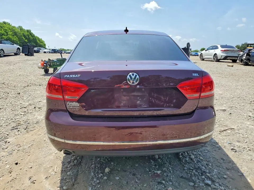 2013 VOLKSWAGEN PASSAT SEL  