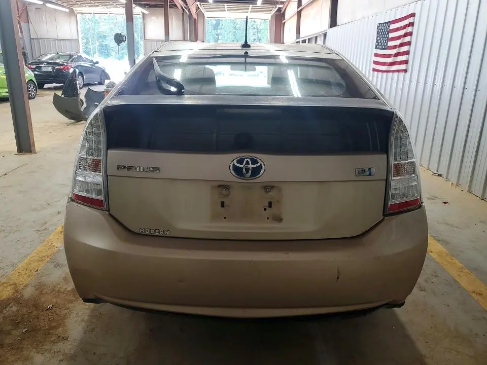 2010 TOYOTA PRIUS II  