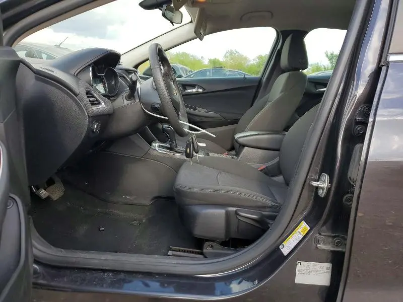 2017 CHEVROLET CRUZE LT  