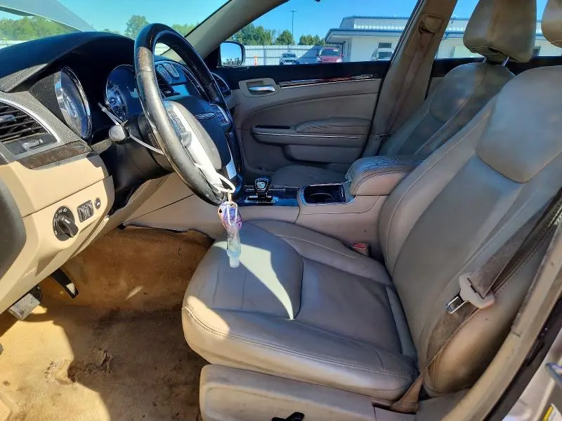 2013 CHRYSLER 300   
