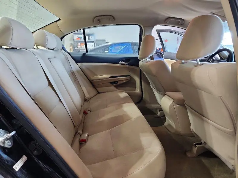 2012 HONDA ACCORD LX  