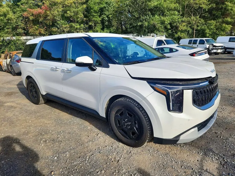 2026 KIA CARNIVAL LXS  
