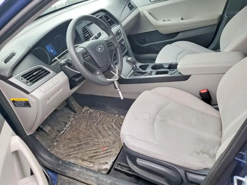 2016 HYUNDAI SONATA SE  