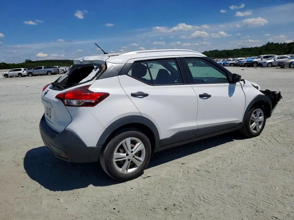 2019 NISSAN KICKS S  