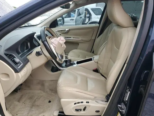2015 VOLVO XC60 T5 PREMIER  