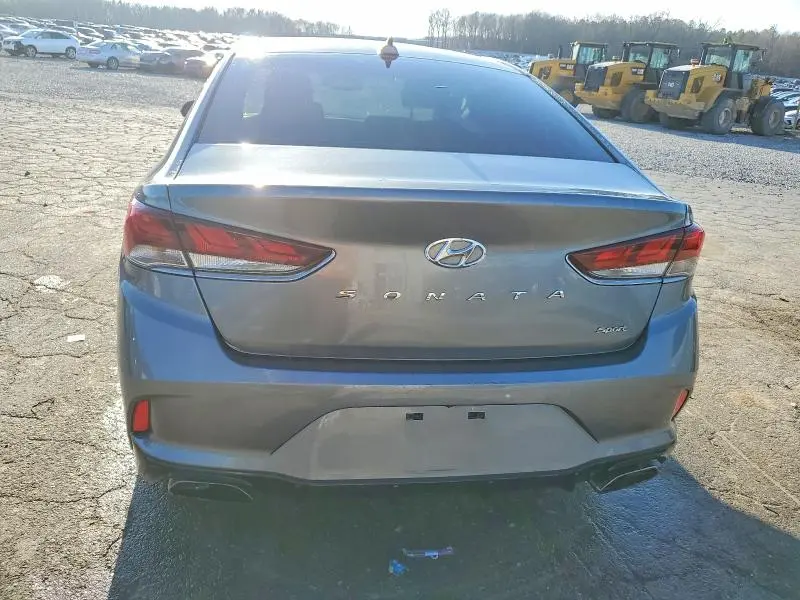 2018 HYUNDAI SONATA SPORT  