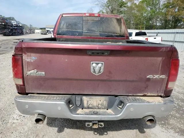 2016 RAM 1500 SLT  