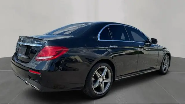 2017 MERCEDES-BENZ E 300 4MATIC  