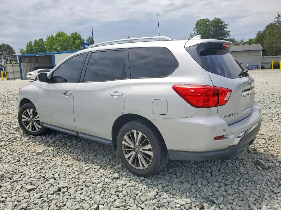 2020 NISSAN PATHFINDER SV  