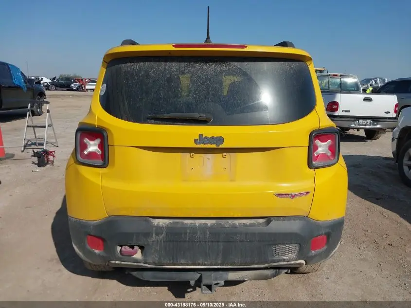 2017 JEEP RENEGADE TRAILHAWK 4X4