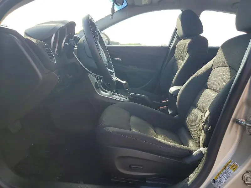 2015 CHEVROLET CRUZE LT  
