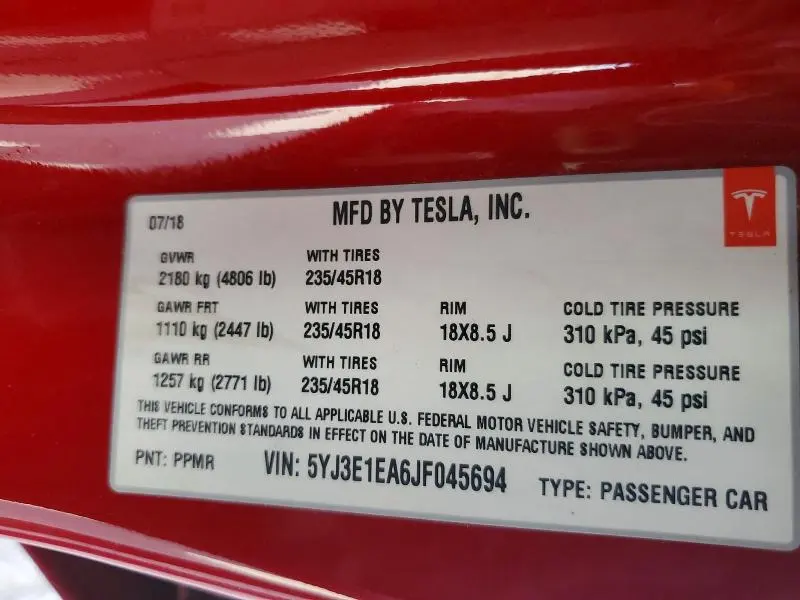 2018 TESLA MODEL 3   