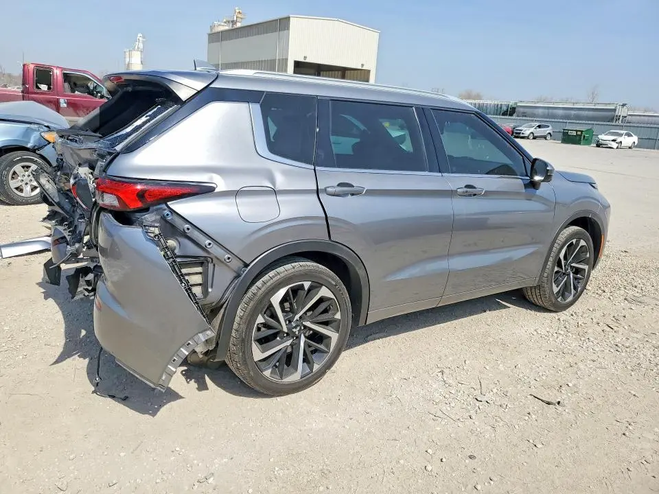2022 MITSUBISHI OUTLANDER SEL  