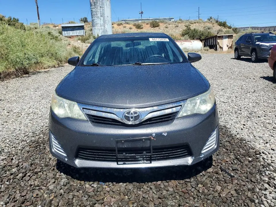 2013 TOYOTA CAMRY LE  