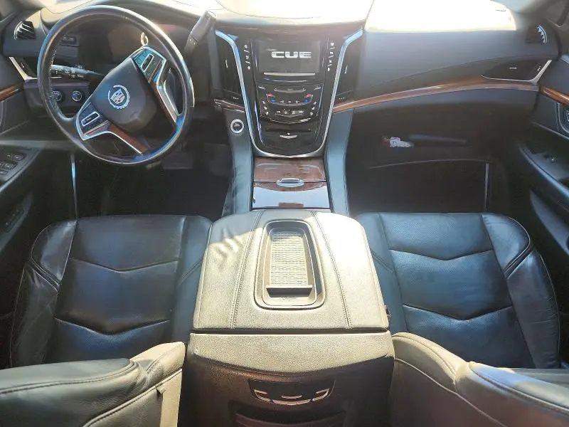 2015 CADILLAC ESCALADE LUXURY  