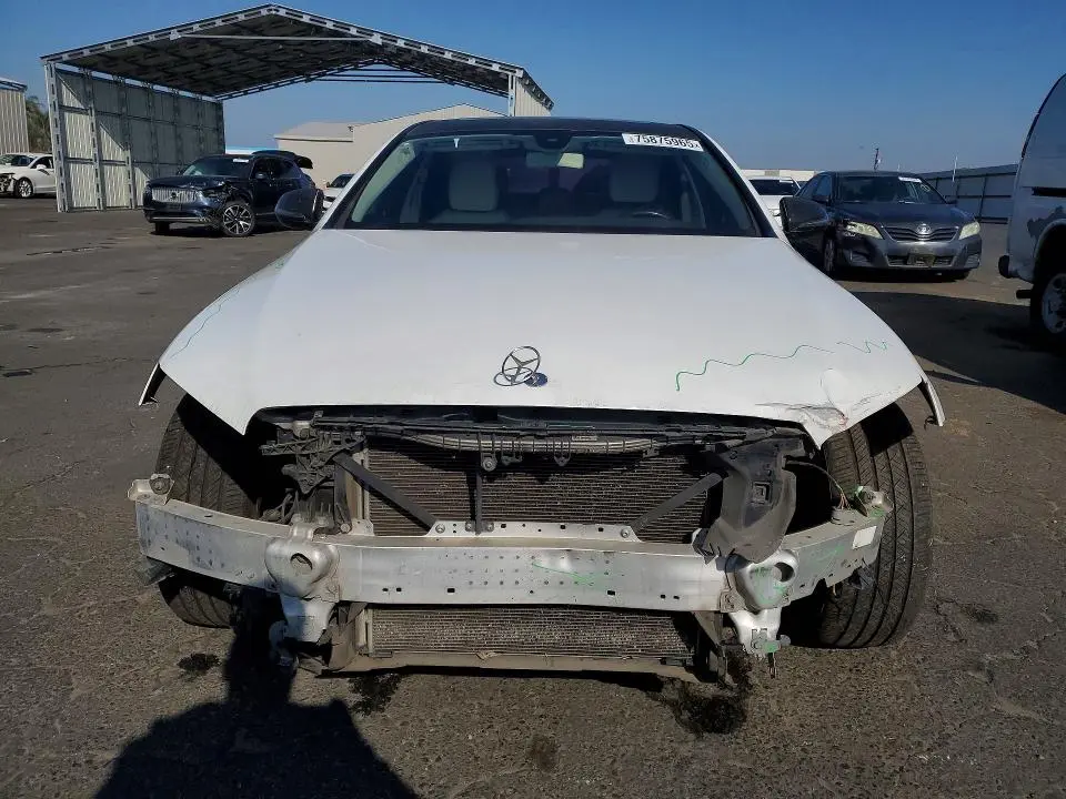 2017 MERCEDES-BENZ E 300  