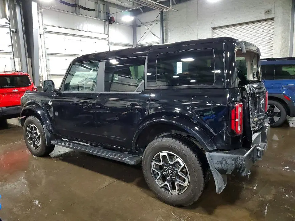 2024 FORD BRONCO OUTER BANKS  