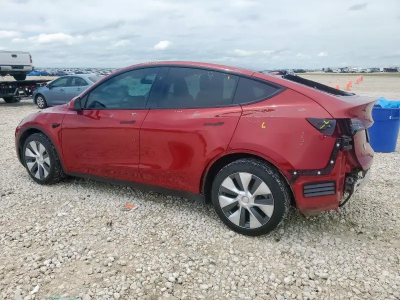 2024 TESLA MODEL Y 