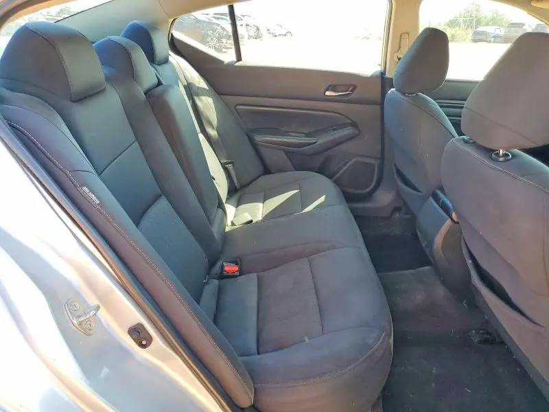 2019 NISSAN ALTIMA S  
