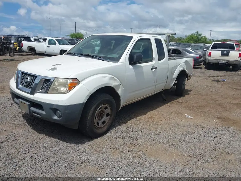 2013 NISSAN FRONTIER S