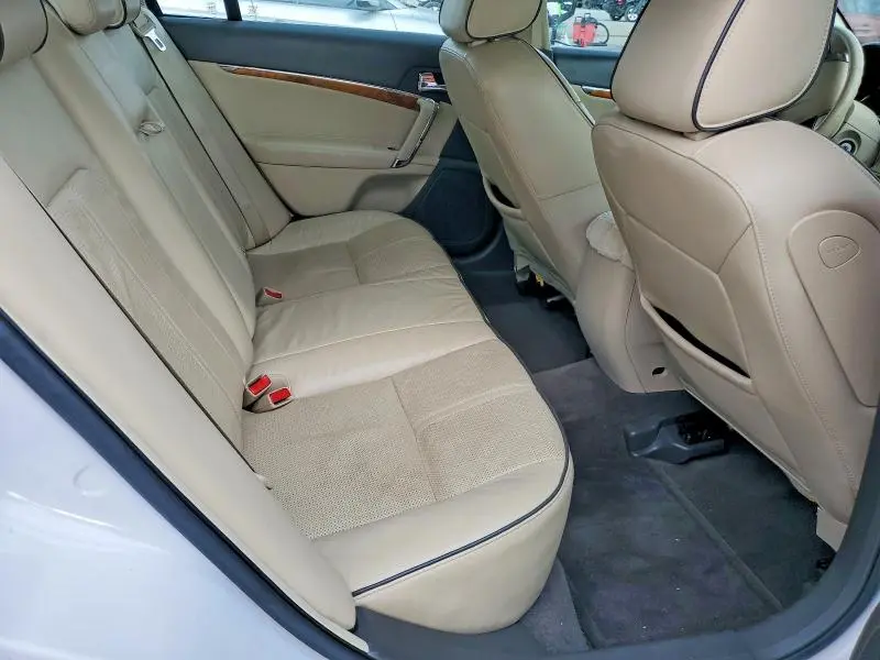 2010 LINCOLN MKZ   