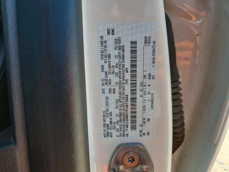2023 FORD ESCAPE ST LINE  