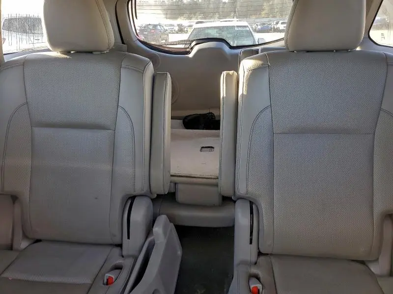 2016 TOYOTA HIGHLANDER LIMITED  