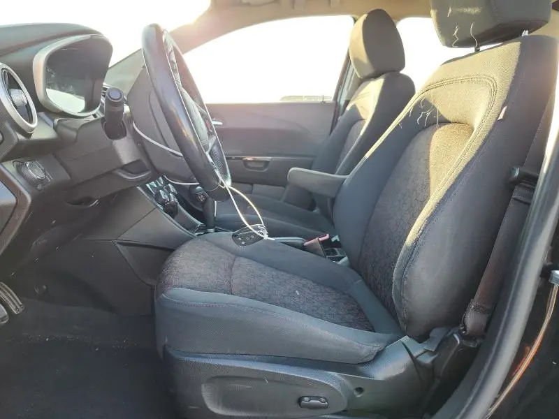 2017 CHEVROLET SONIC LT  