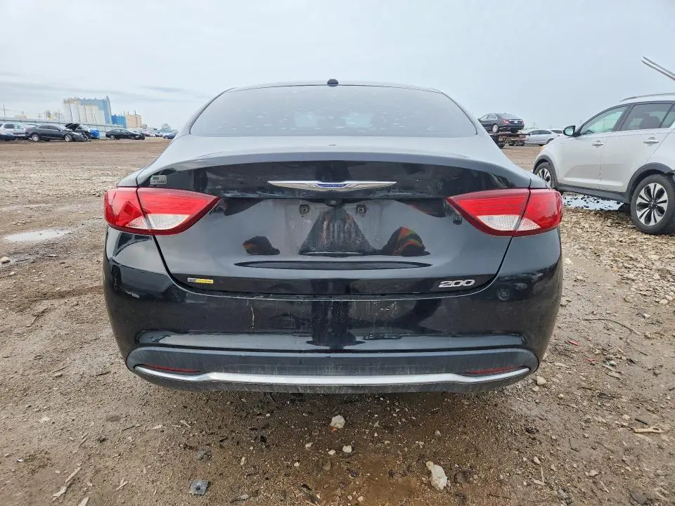 2015 CHRYSLER 200 LIMITED  
