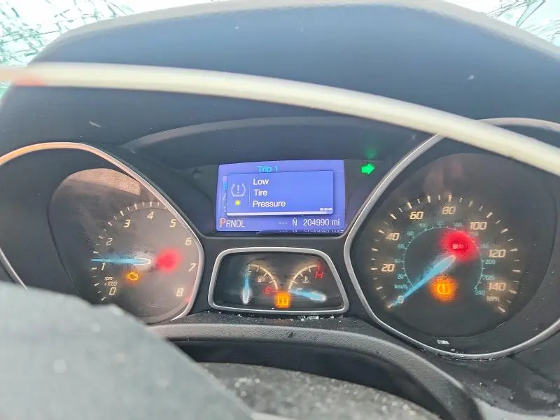 2013 FORD FOCUS SE  