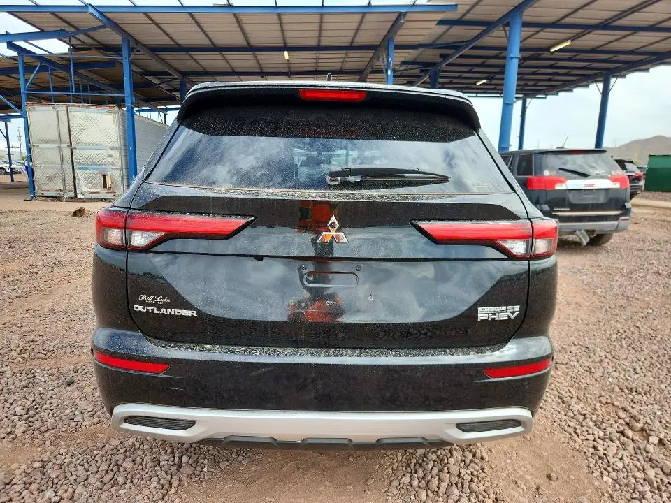 2023 MITSUBISHI OUTLANDER SE  