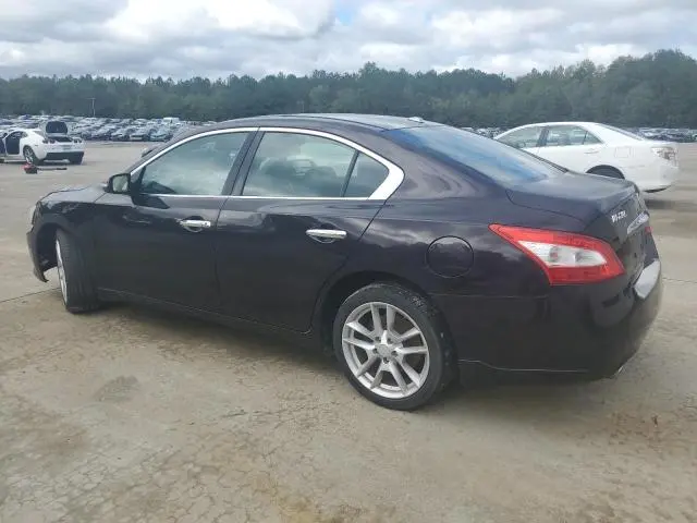 2011 NISSAN MAXIMA S  