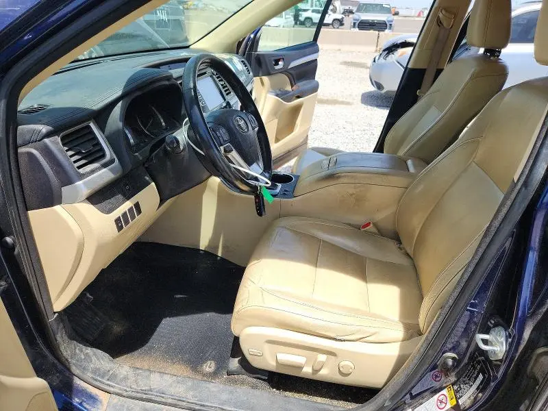 2015 TOYOTA HIGHLANDER XLE  