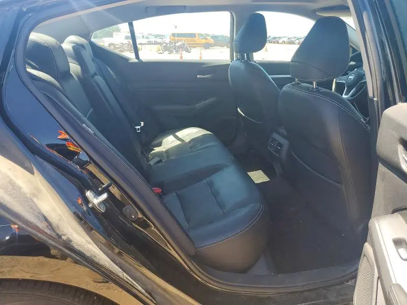 2019 NISSAN ALTIMA SL  