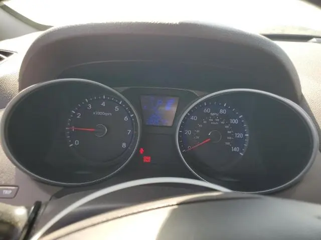 2011 HYUNDAI TUCSON GLS  