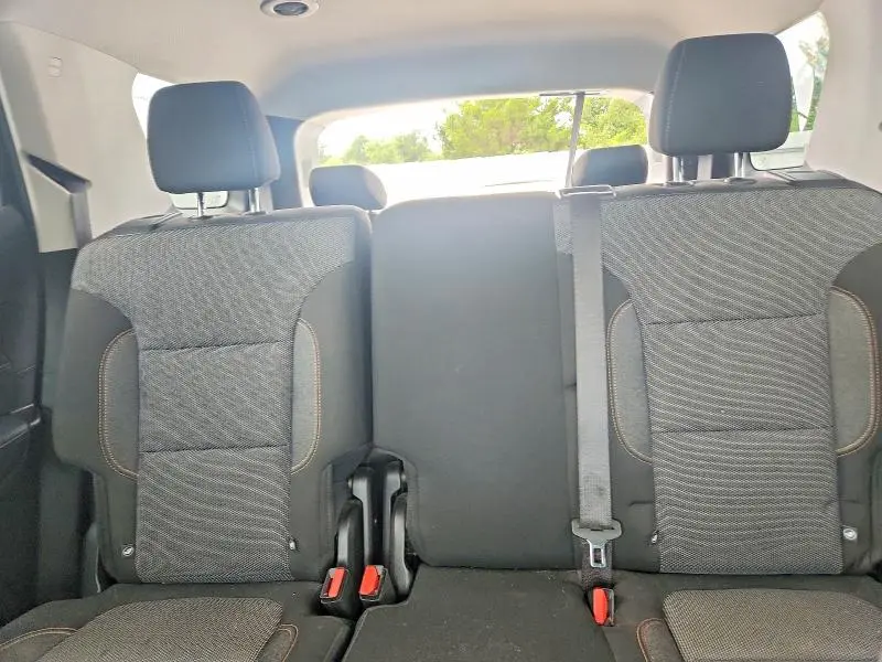 2021 CHEVROLET TRAVERSE LT  