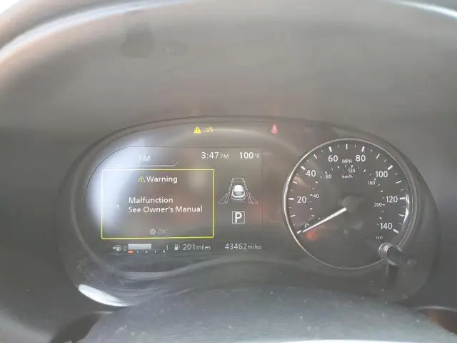 2021 NISSAN KICKS SR  