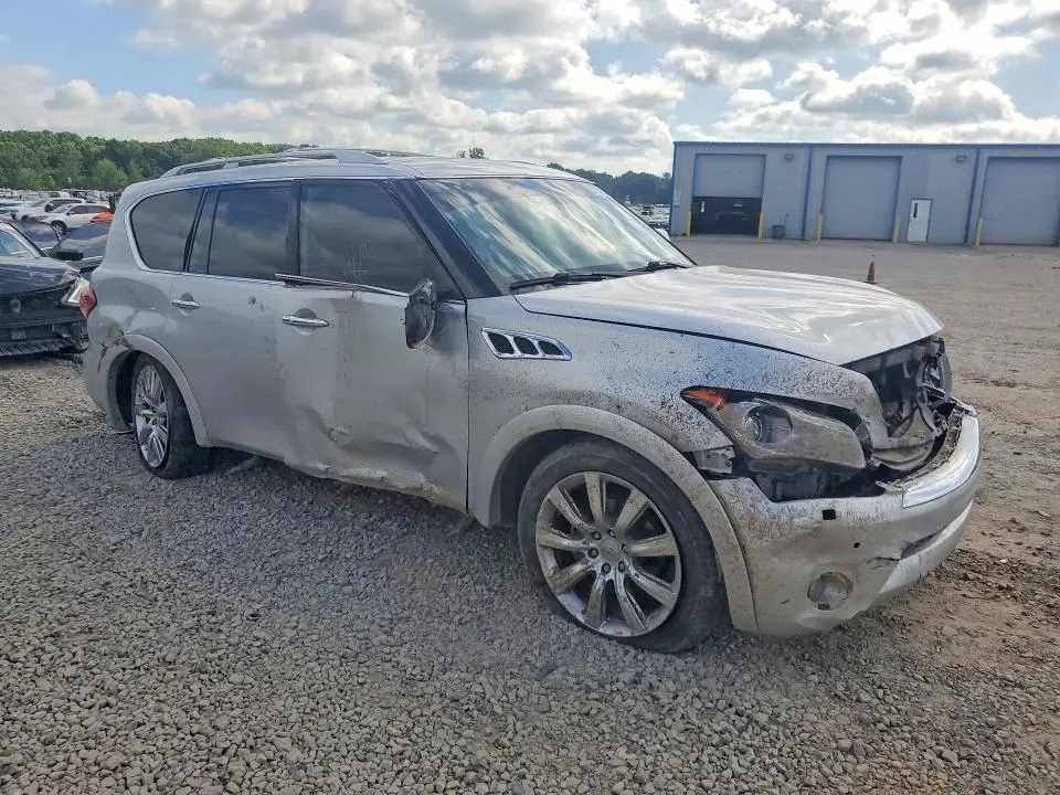 2011 INFINITI QX56 BASE  