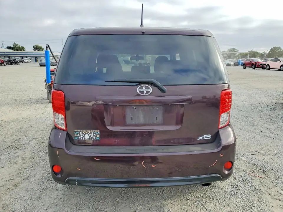 2015 SCION XB BASE  