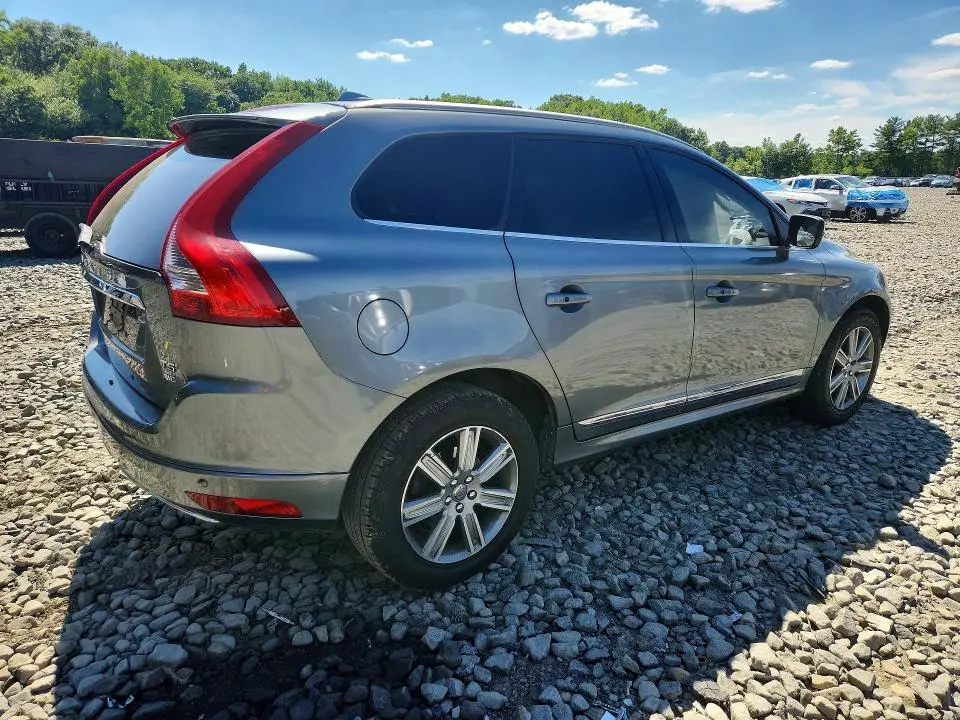 2017 VOLVO XC60 T5 INSCRIPTION  